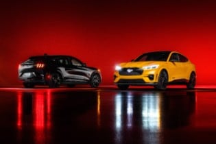 2023 Mustang Mach-E Premium and Mustang Mach-E GT Perform...